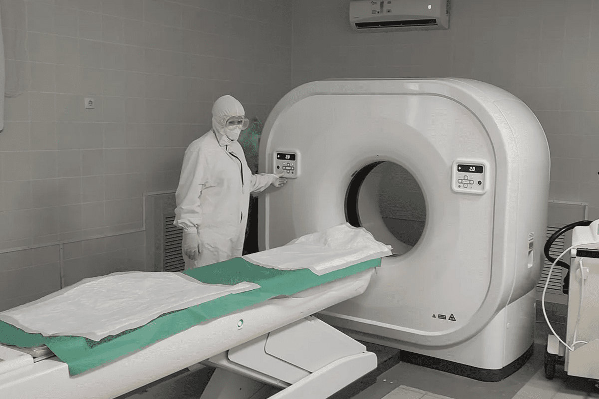 PET Scan Lungs: Detecting Lung Disease, Cancer, and Infections Early