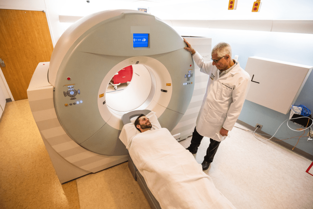 PET Scan vs CT Scan Differences: How Each Imaging Test Works and Benefits
