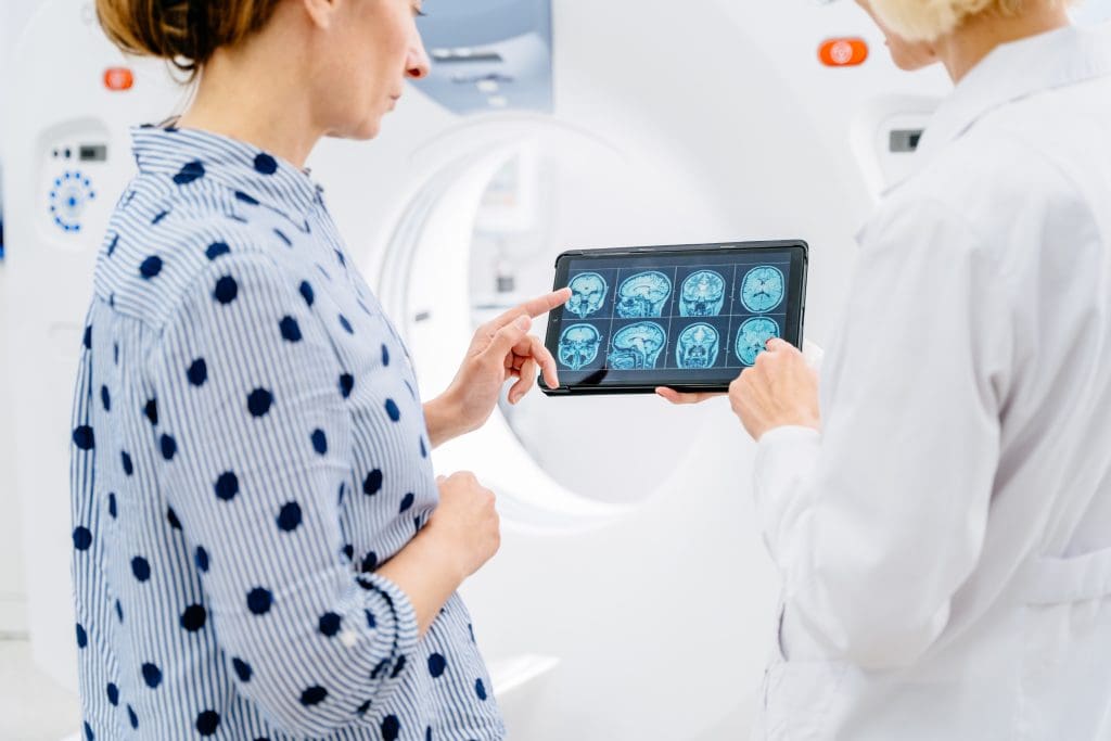 Silent Brain Tumor: Signs, Timelines, and How They're Found 2 Silent Brain Tumor: Signs, Timelines, and How They're Found