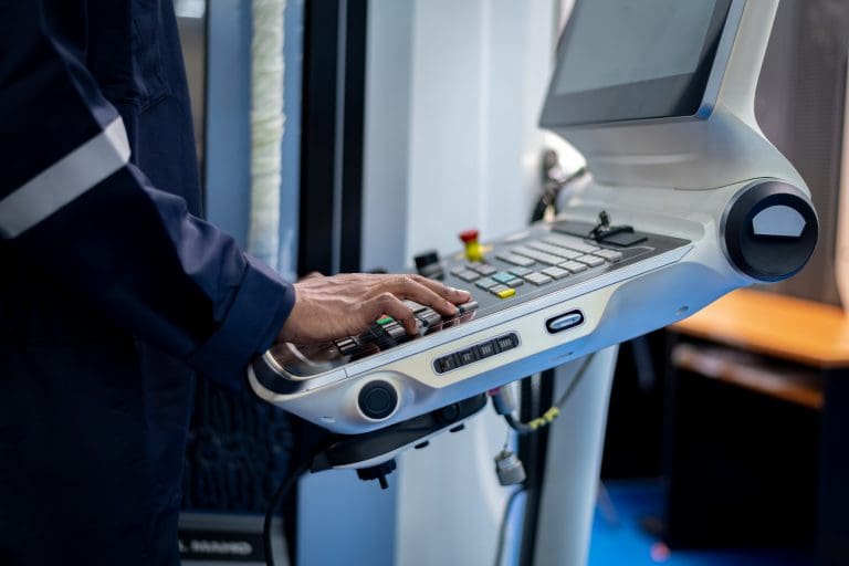 How long does the average person last on a treadmill stress test?