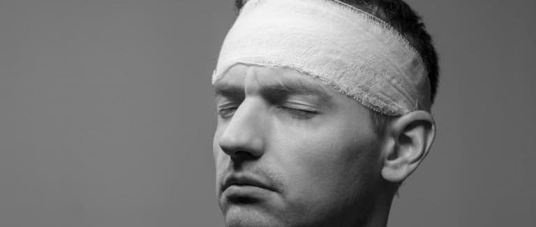 Head Trauma: Absolute Guide for Safe Recovery 1 HEAD TRAUMA