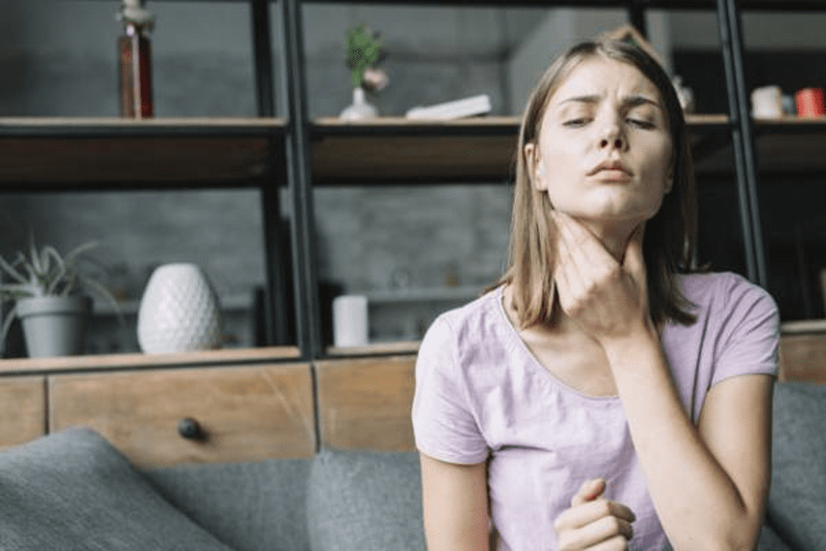 VIRAL AND BACTERIAL SORE THROAT DIFFERENCE visual data 7