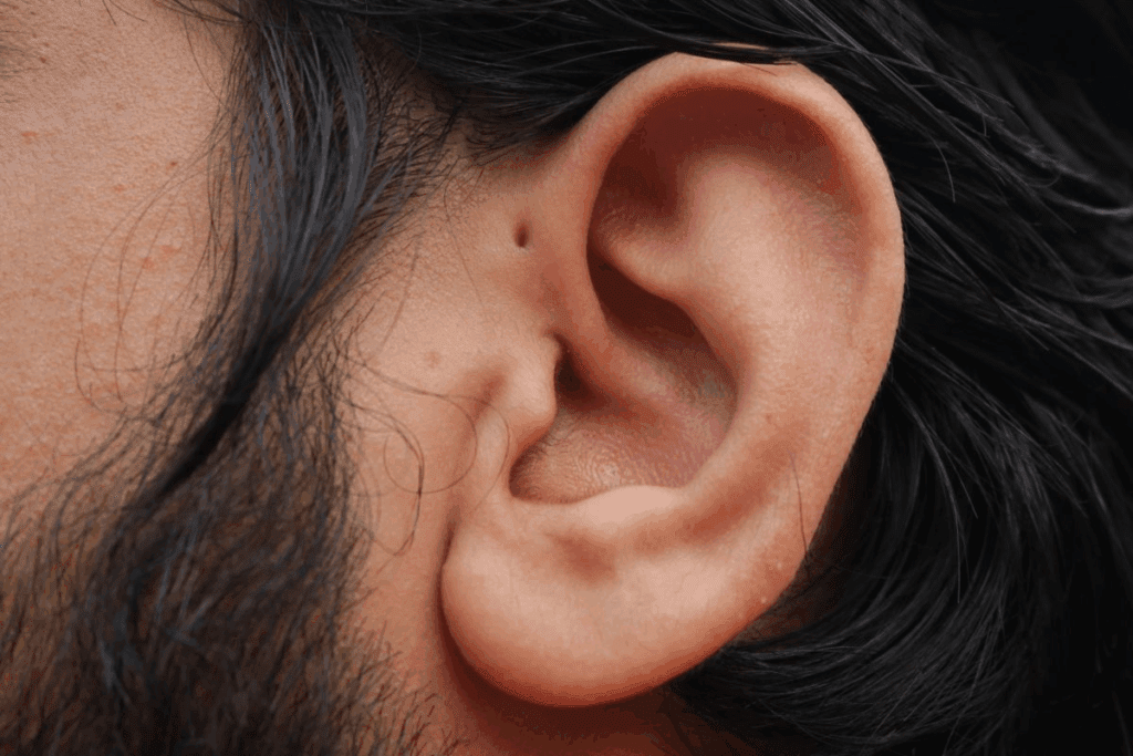 Ear Warm: Causes and How to Cool Down