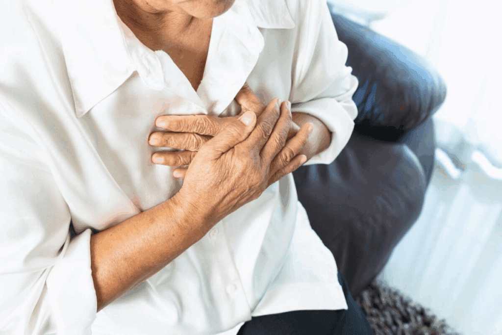 Chest Ache After Eating: Causes and What to Do 2 Chest Ache After Eating: Causes and What to Do