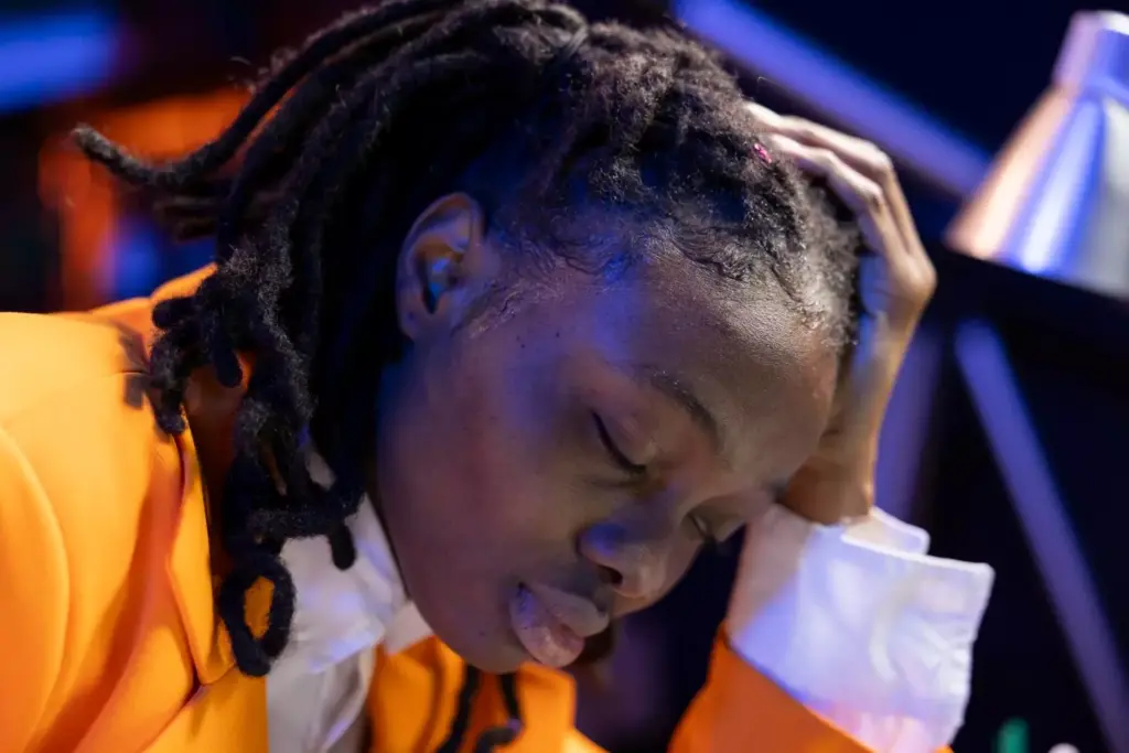 A detailed close-up of a human brain, with a prominent tumor visible, casting a subtle glow. The brain is enveloped in a hazy, muted atmosphere, suggesting an exhausted, weary state. Soft, diffuse lighting bathes the scene, creating a pensive, contemplative mood. The background fades into a dreamlike blur, emphasizing the central focus on the afflicted brain. Subtle hints of fatigue and excessive sleepiness are conveyed through the subdued tones and the brain's muted, sluggish appearance. The overall composition evokes a sense of the debilitating effects of brain cancer on the body's natural sleep-wake cycle. A detailed close-up of a human brain, with a prominent tumor visible, casting a subtle glow. The brain is enveloped in a hazy, muted atmosphere, suggesting an exhausted, weary state. Soft, diffuse lighting bathes the scene, creating a pensive, contemplative mood. The background fades into a dreamlike blur, emphasizing the central focus on the afflicted brain. Subtle hints of fatigue and excessive sleepiness are conveyed through the subdued tones and the brain's muted, sluggish appearance. The overall composition evokes a sense of the debilitating effects of brain cancer on the body's natural sleep-wake cycle.