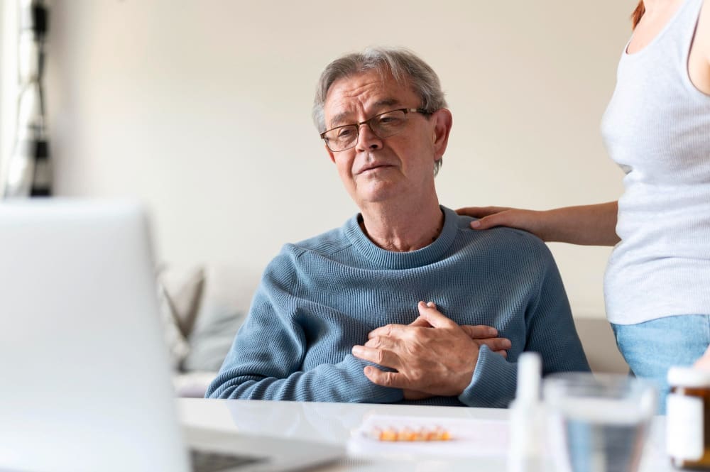 7 Key Causes of Discomfort in Middle of Chest and Back (With Neck and Arm Pain Explained) 1 7 Key Causes of Discomfort in Middle of Chest and Back (With Neck and Arm Pain Explained)