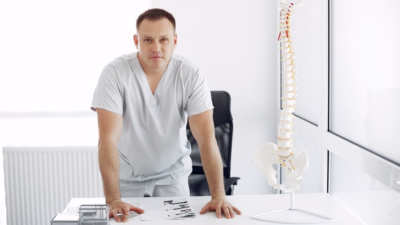 C7 Spinal Cord Injury: 10 Key Symptoms and Essential Recovery Steps