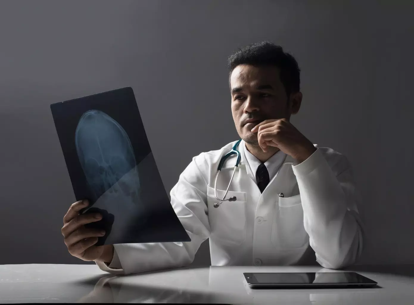 7 Major Brain Tumor Risk Factors: Genetic, Environmental, and Lifestyle Insights