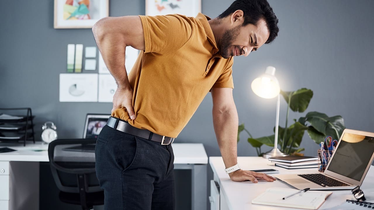 13 Key Spinal Injury Symptoms and Their Effects Explained