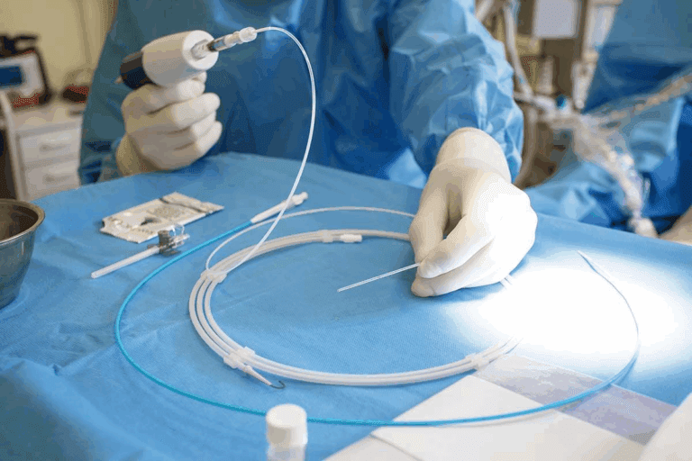FEVAR vs TEVAR: Key Endovascular Repair Differences