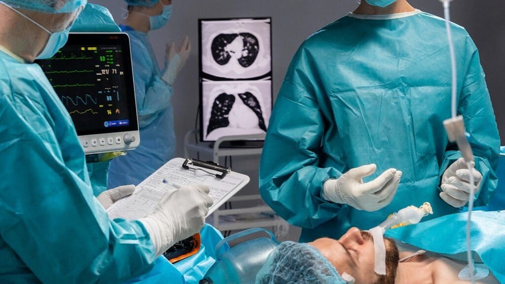 7 Essential Aortic Aneurysm Treatments: How to Stop Growth and Repair Effectively 3 image 7255 LIV Hospital