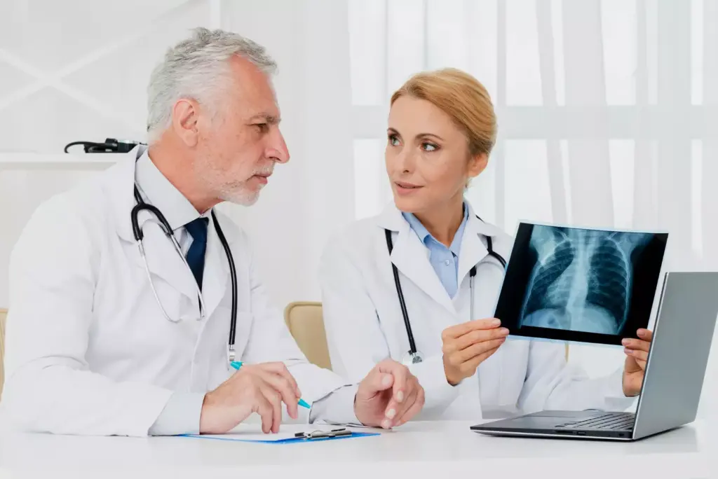 Understanding Abdominal Aortic Aneurysms (AAA) Understanding Abdominal Aortic Aneurysms (AAA)