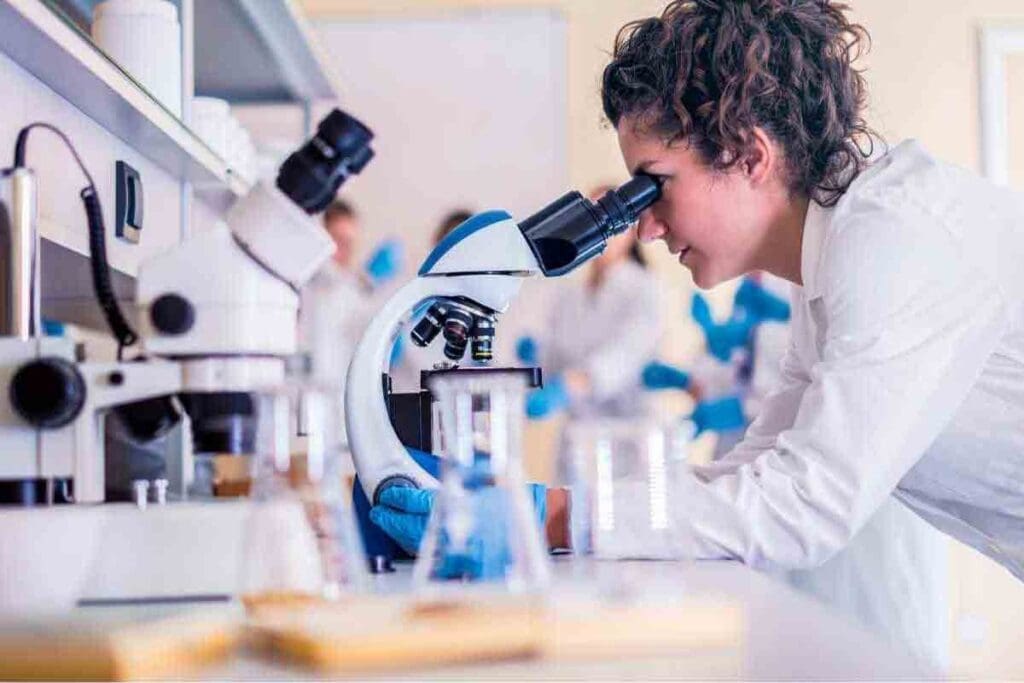 Sickle Cell Disease in Caucasians: Key Demographics 2 Sickle Cell Disease in Caucasians: Key Demographics