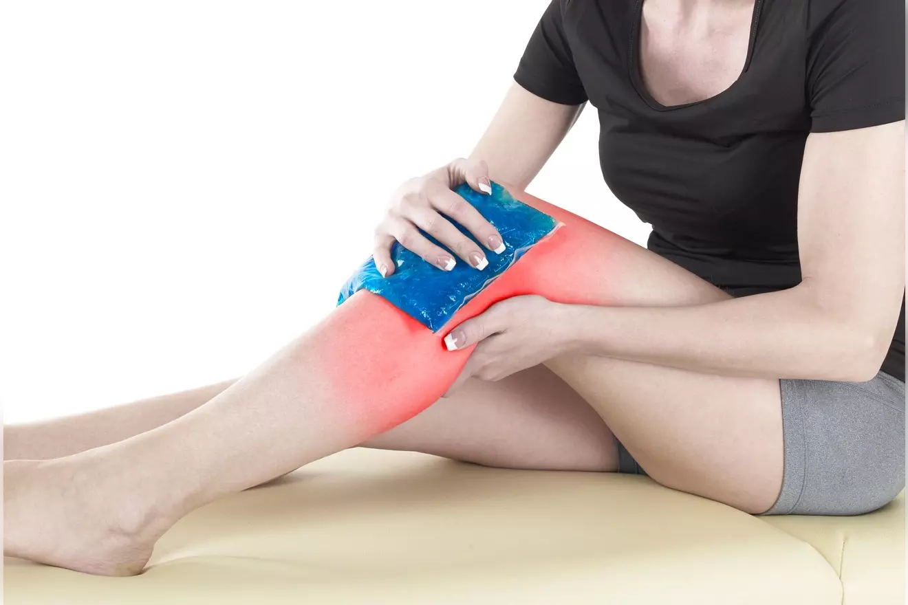 How Long Should You Ice and Elevate Your Knee After Replacement Surgery?