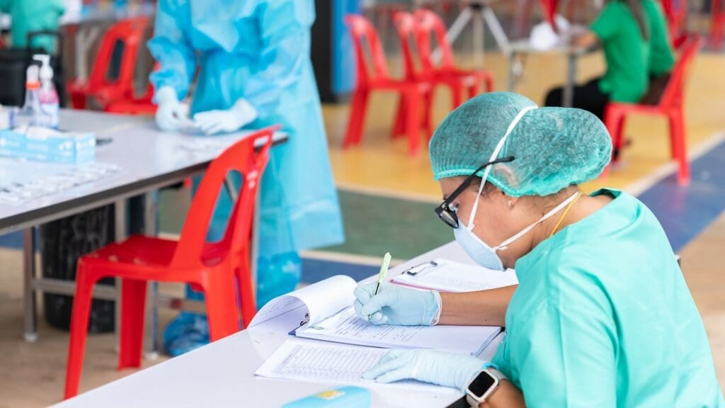 general surgeon requirements