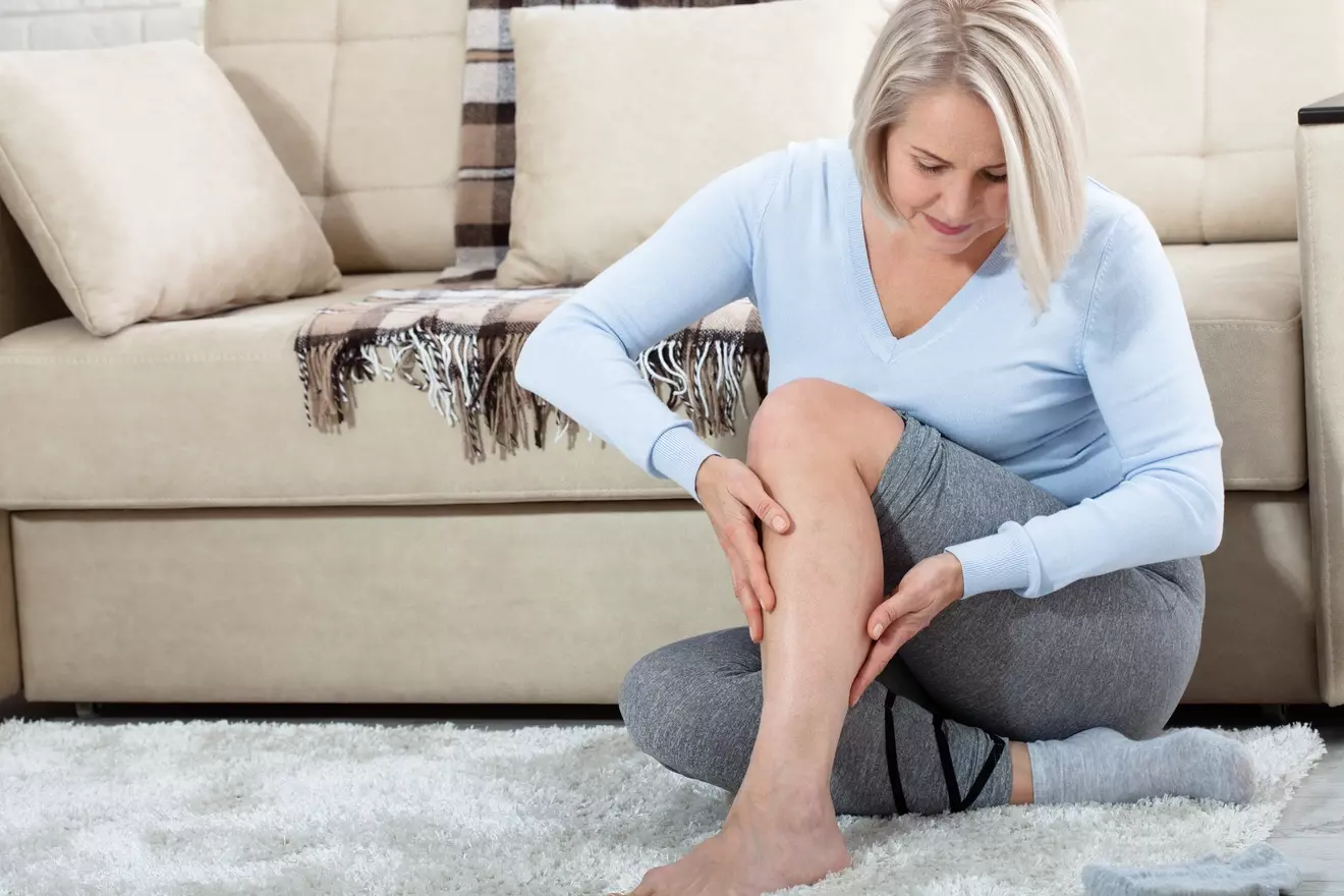 Tingling on Left Leg: 12 Causes and Solutions for Pain and Numbness 1 Tingling on Left Leg: 12 Causes and Solutions for Pain and Numbness