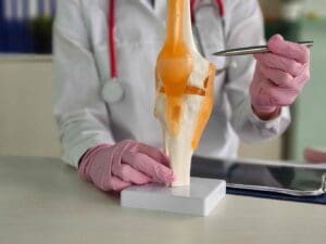 Knee Unicondylar Arthroplasty: 7 Key Facts About Unicondylar Knee Replacement