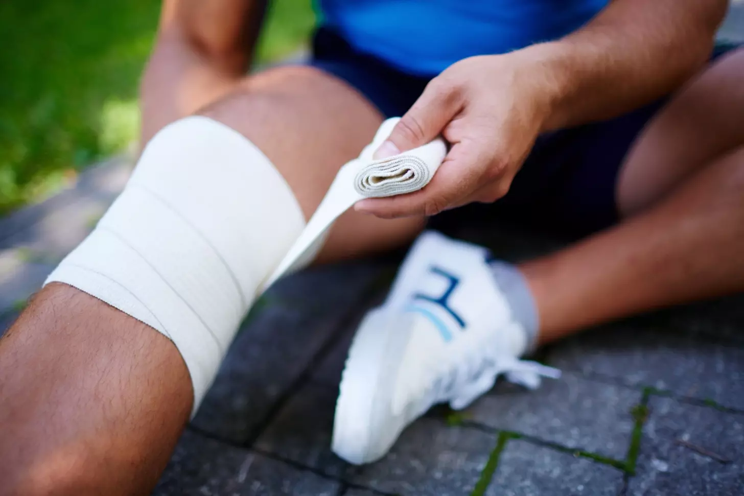 How Long Does ACL Injury Recovery Take? Healing Timeframes Explained 1 How Long Does ACL Injury Recovery Take? Healing Timeframes Explained