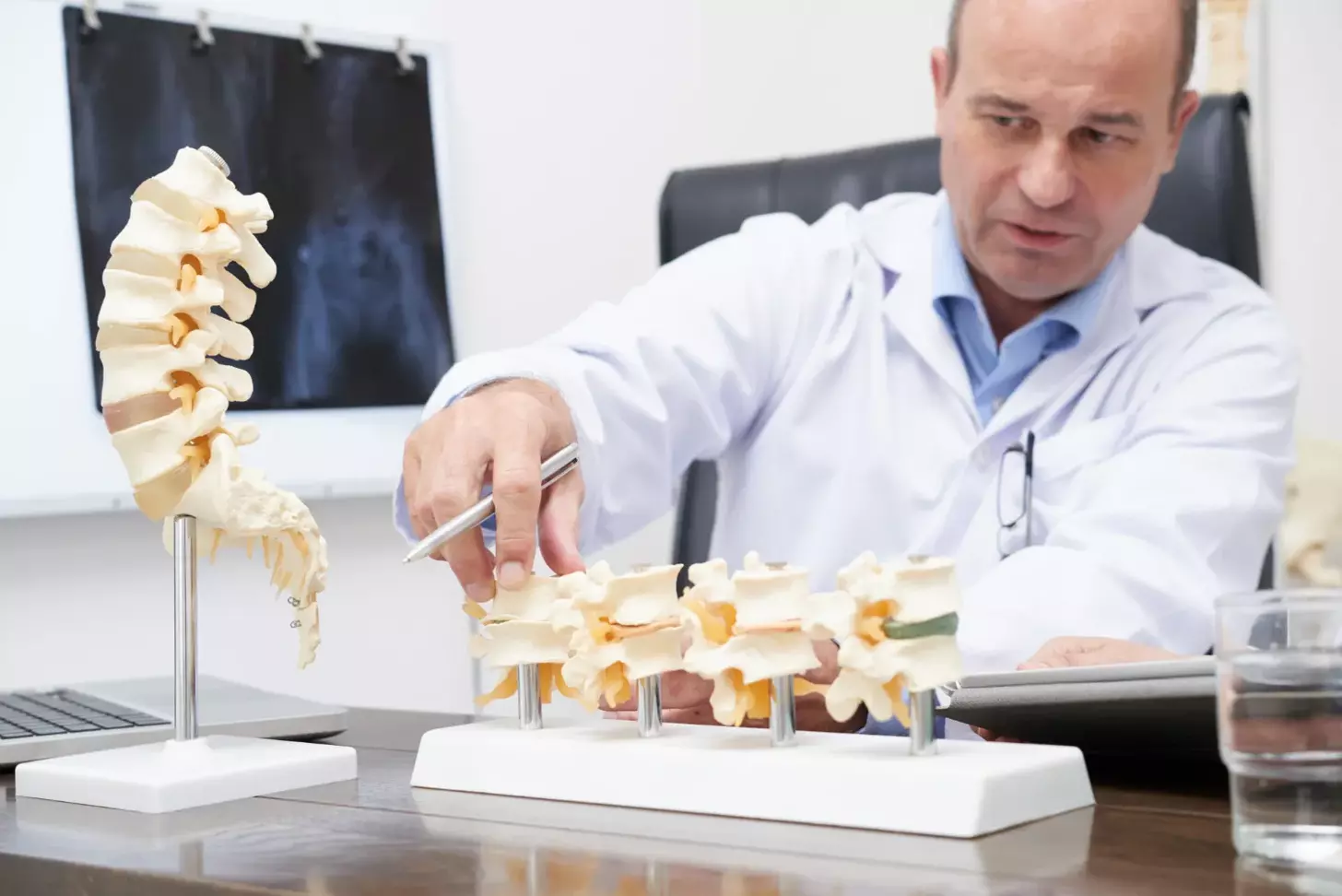 Cervical Bone Fusion: 10 Essential Facts You Need to Know 1 Cervical Bone Fusion: 10 Essential Facts You Need to Know