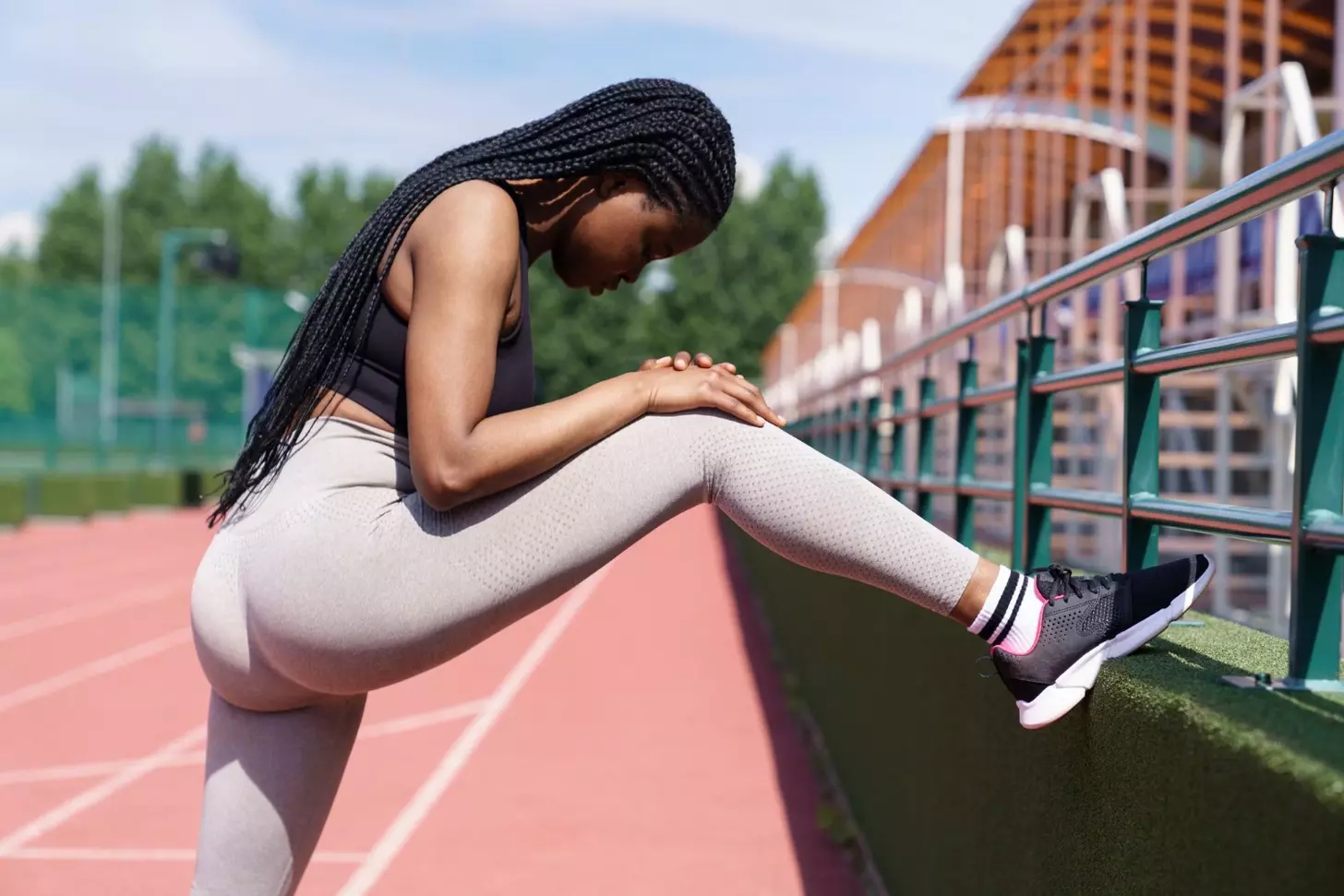 How Many Knee Replacements Can You Have and How Long Do They Last? 1 How Many Knee Replacements Can You Have and How Long Do They Last?