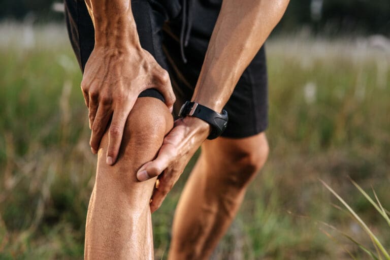 6 Key Early Knee Arthritis Symptoms: What to Watch For and Why It Matters