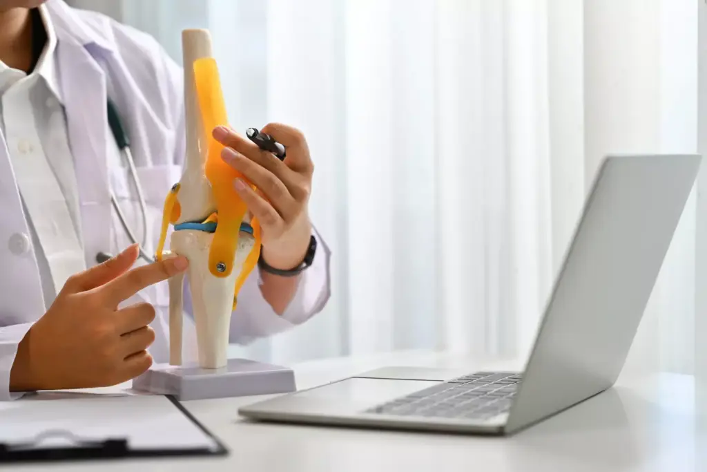 The Diverse Work Environments of Orthopedic Surgeons