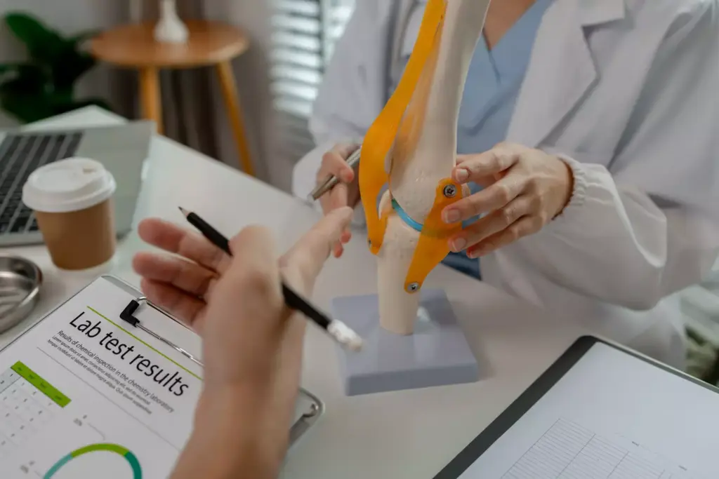 Orthopedist vs. Orthopaedist Orthopedist vs. Orthopaedist