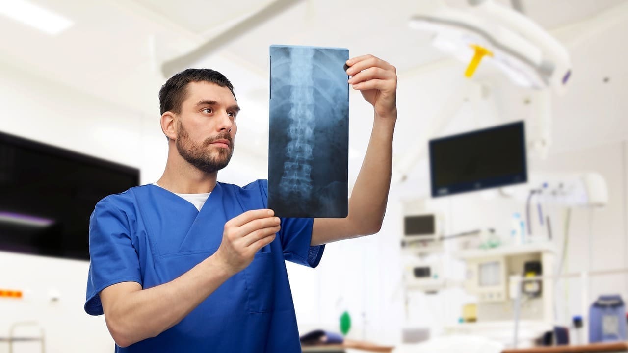 7 Most Common Cervical Spine Surgery Complications and Side Effects