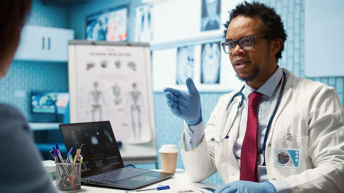 What Is NSCLC? Understanding Non-Small Cell Lung Cancer, Symptoms, and Causes 1 https://d1qpnt4t1p05jk.cloudfront.net/wp-content/uploads/2025/10/27071413/what-is-nsclc.webp