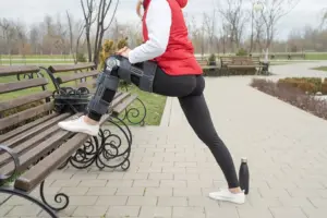 7 Key Facts About Bionic Knee Replacement and Smart Knee Implants