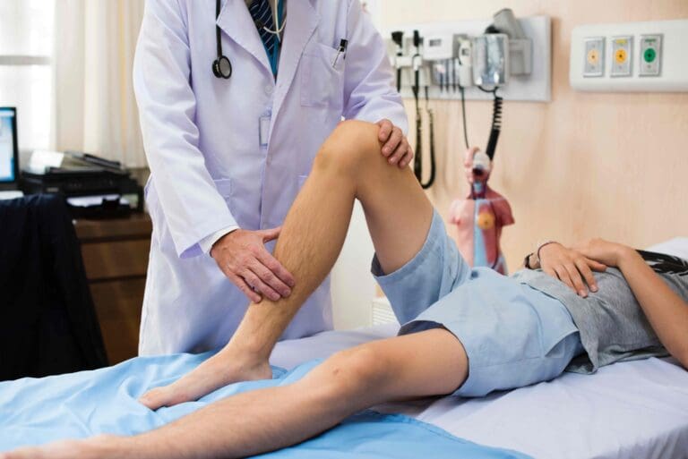 7 Best Non Surgical Knee Replacement Alternatives: Latest 2025 Options