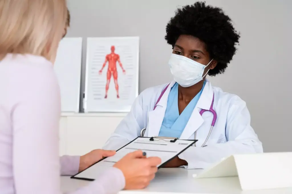 A detailed microscopic view of squamous cell lung cancer, showcasing the irregular, overlapping layers of atypical squamous epithelial cells. The image is sharp and in-focus, with a clean white background that highlights the intricate cellular structures. Subtle variations in texture, size, and shape of the cancerous cells are visible, conveying the aggressive and disorganized nature of this lung cancer subtype. The lighting is soft and diffused, creating depth and dimension within the cellular arrangement. The angle is slightly tilted, providing a dynamic perspective that invites the viewer to closely examine the underlying pathology of this devastating disease.
