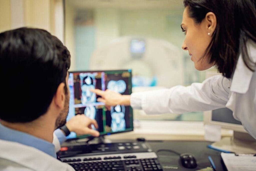 10 Essential Facts About Oncology Specialist Doctors 2 10 Essential Facts About Oncology Specialist Doctors