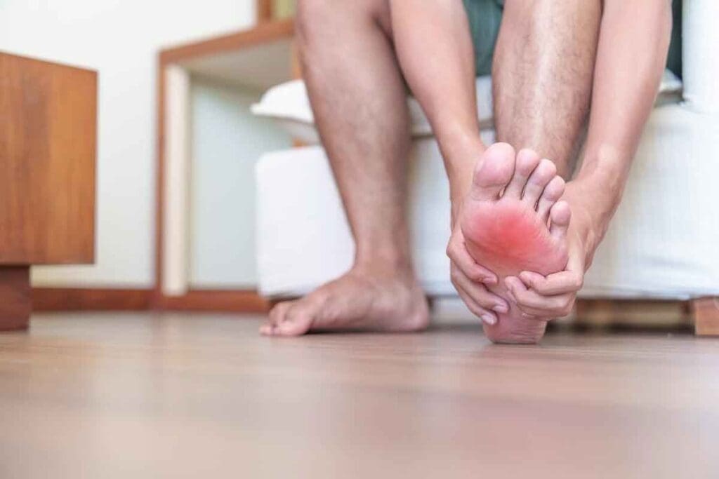 How to Recognize and Treat a Blood Clot in Toe: Symptoms and Solutions