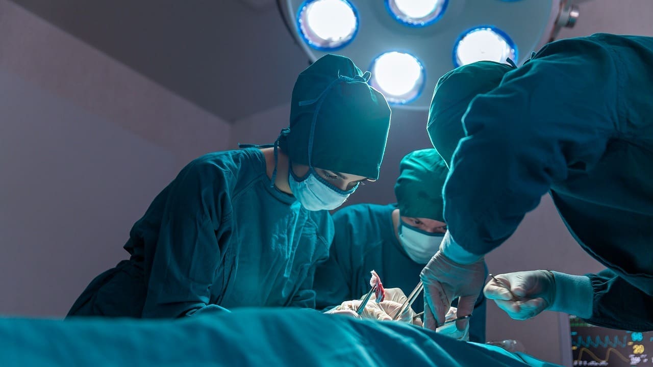 Lumbar Discectomy Surgery: 10 Essential Facts for Lower Back Disc Patients