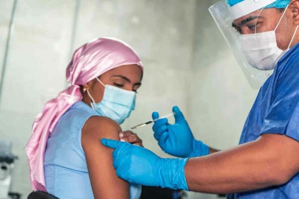 Vitamin B12 Injection Dosage for Adults: 7 Key Facts & Guidelines 3 Vitamin B12 Injection Dosage for Adults: 7 Key Facts & Guidelines