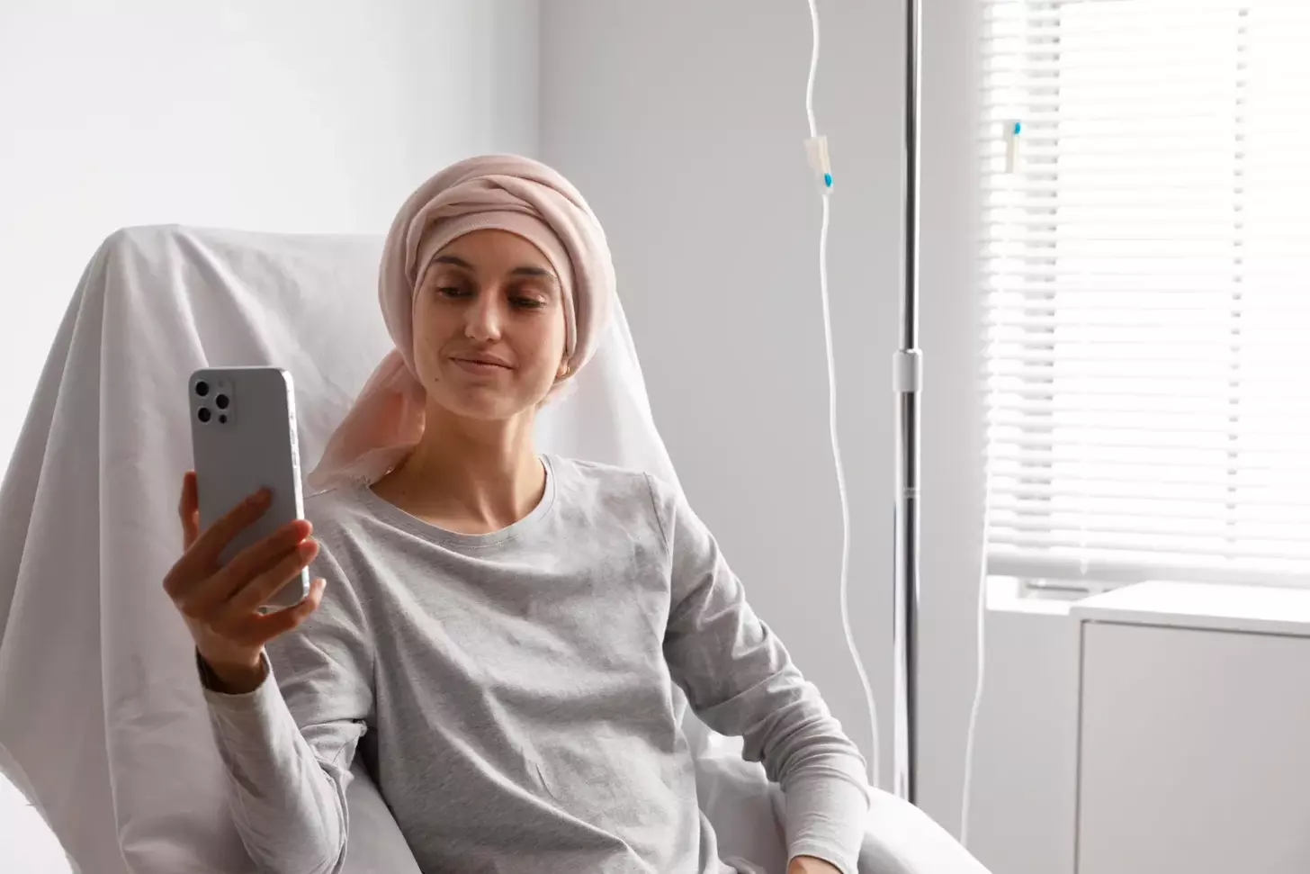 5 Things to Expect After Your Last Chemo Treatment: Recovery and Beyond