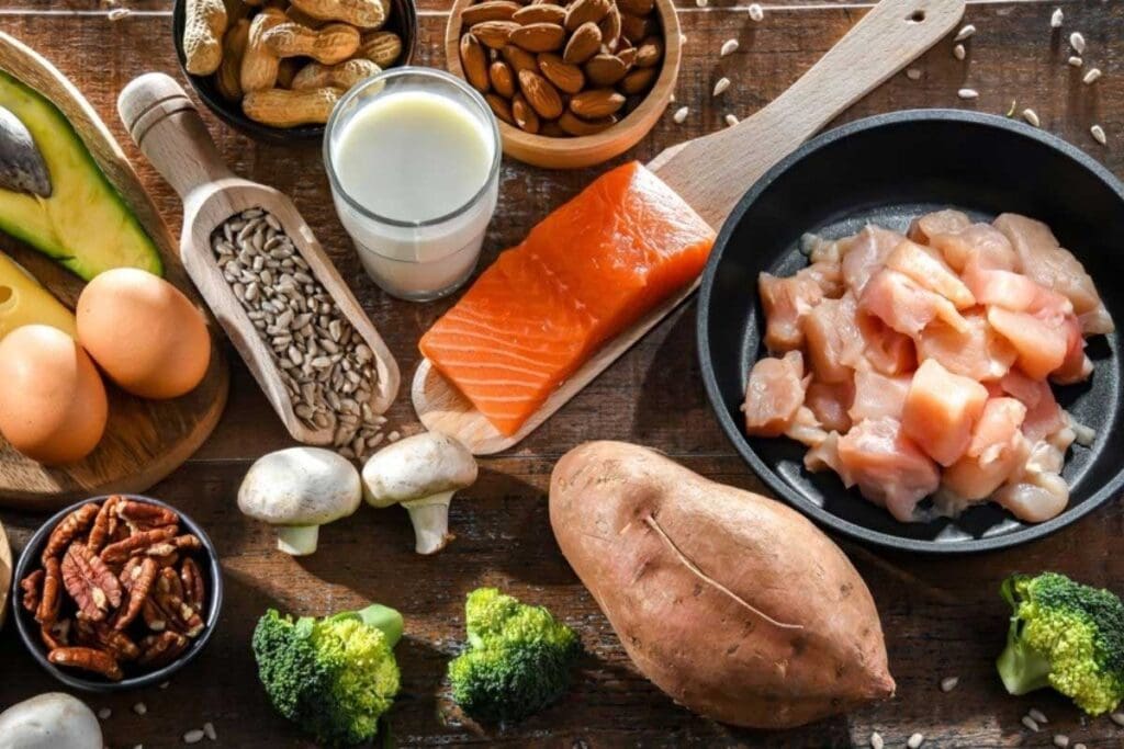 15 Foods Rich in B Vitamins: A Guide to What Contains Vitamin B, Including B12, B6, and Folate Sources