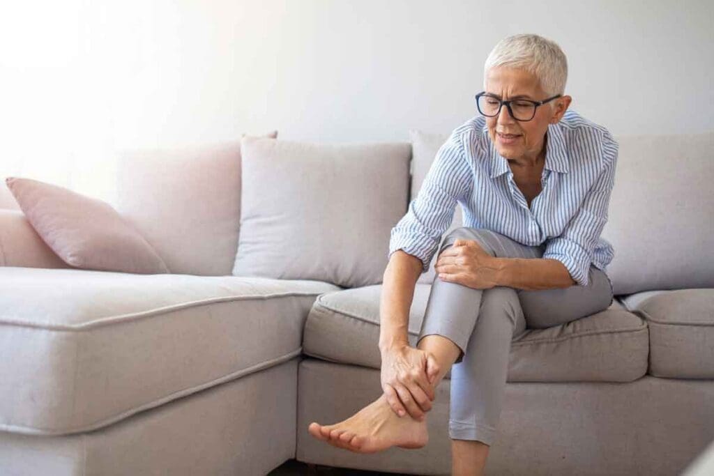 15 Signs You Are Iron Deficient: Spot Early Symptoms Quickly