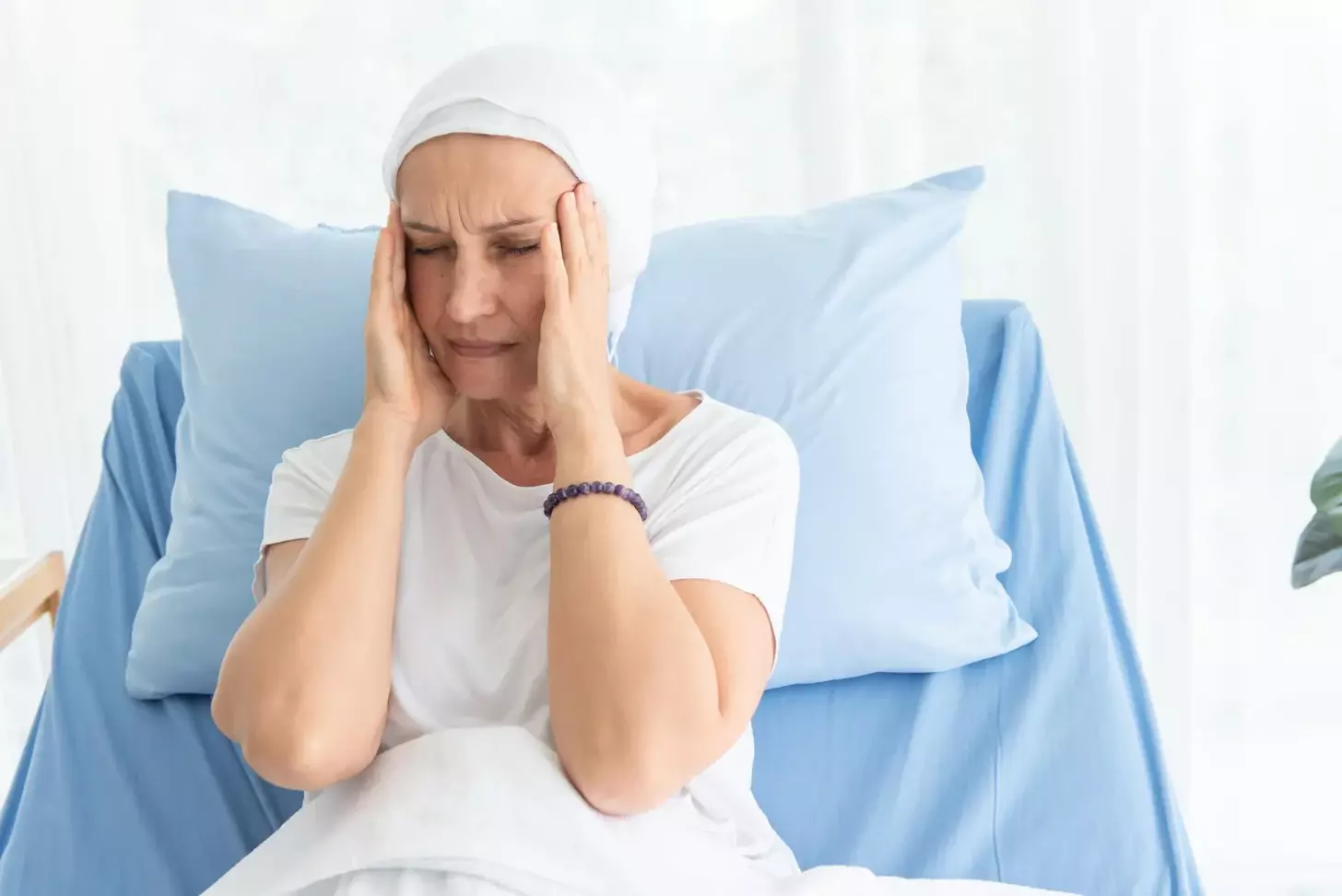 Can Chemotherapy Cause Headaches? Understanding Chemo-Related Head Pain, Triggers, and Relief Options 1 Can Chemotherapy Cause Headaches? Understanding Chemo-Related Head Pain, Triggers, and Relief Options