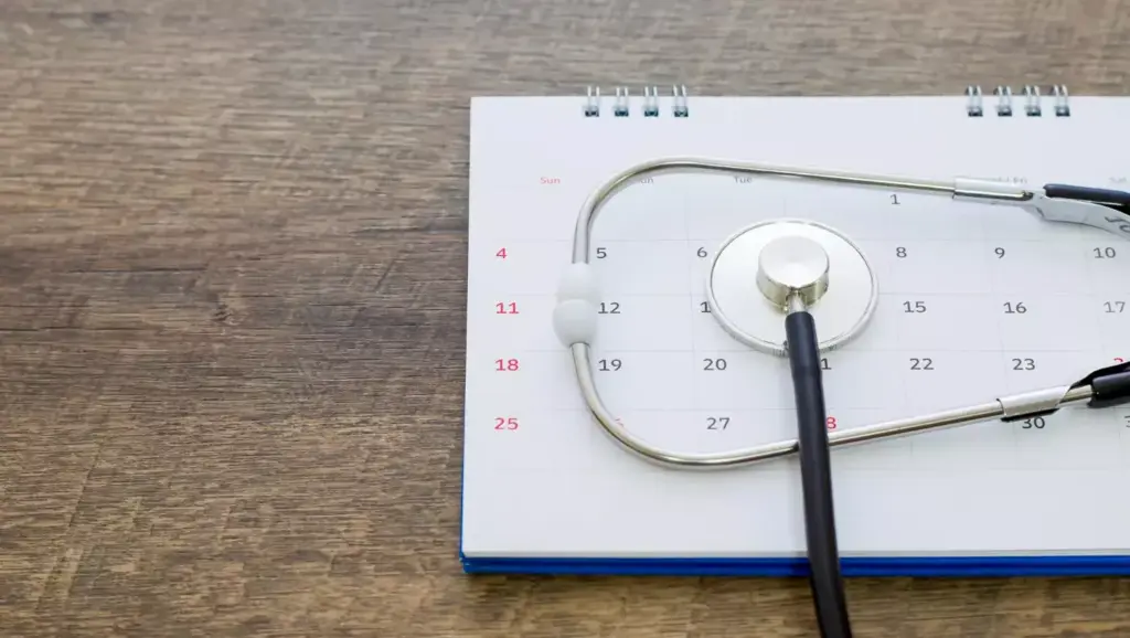 A illustration of a comprehensive lymphoma treatment timeline. In the foreground, a timeline chart depicting the various stages of chemotherapy, from initial diagnosis to remission, with clear milestones and durations. The middle ground showcases medical imagery, such as microscopic views of lymphoma cells and diagnostic scans, providing visual context. The background features a subtle, clinical atmosphere with muted tones, clean lines, and medical equipment silhouettes, reinforcing the scientific and medical nature of the subject. The overall composition conveys a sense of informative, data-driven clarity about the lymphoma treatment process.