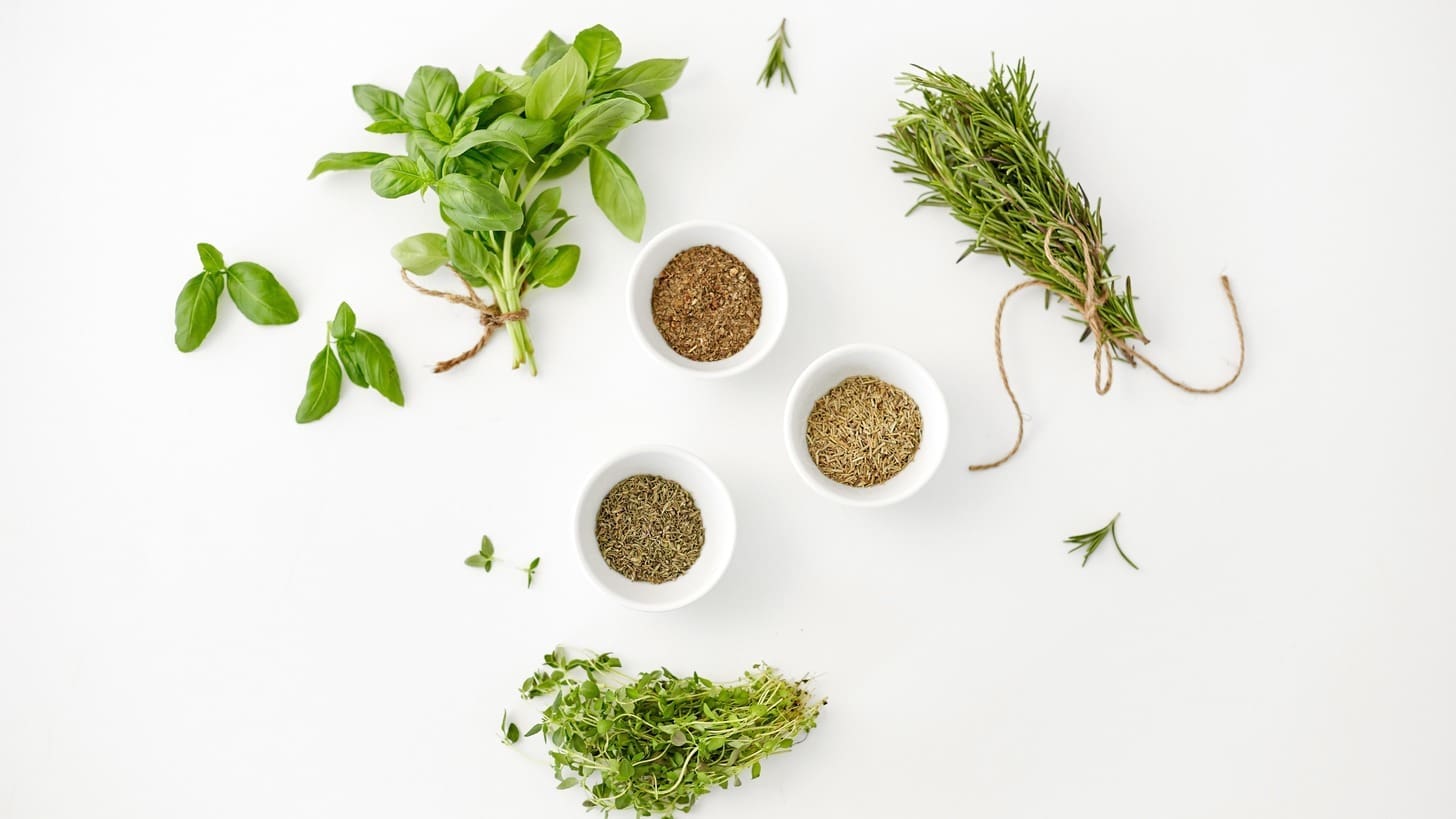 10 Powerful Anti Cancer Herbs and Natural Remedies to Fight Tumors