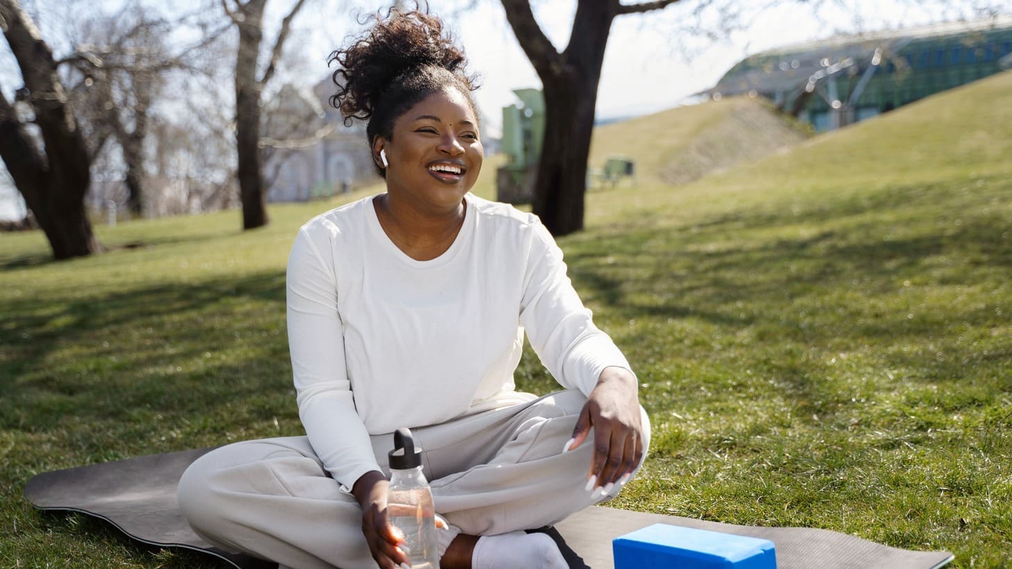 7 Holistic Medicine Approaches for Cancer: CAM Therapy Examples Explained 1 7 Holistic Medicine Approaches for Cancer: CAM Therapy Examples Explained