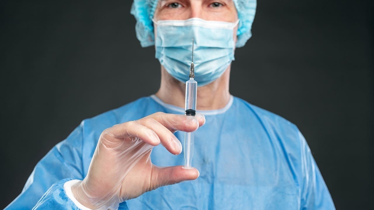 Injection for Prostate Cancer: 7 Key Facts About ADT Hormone Therapy