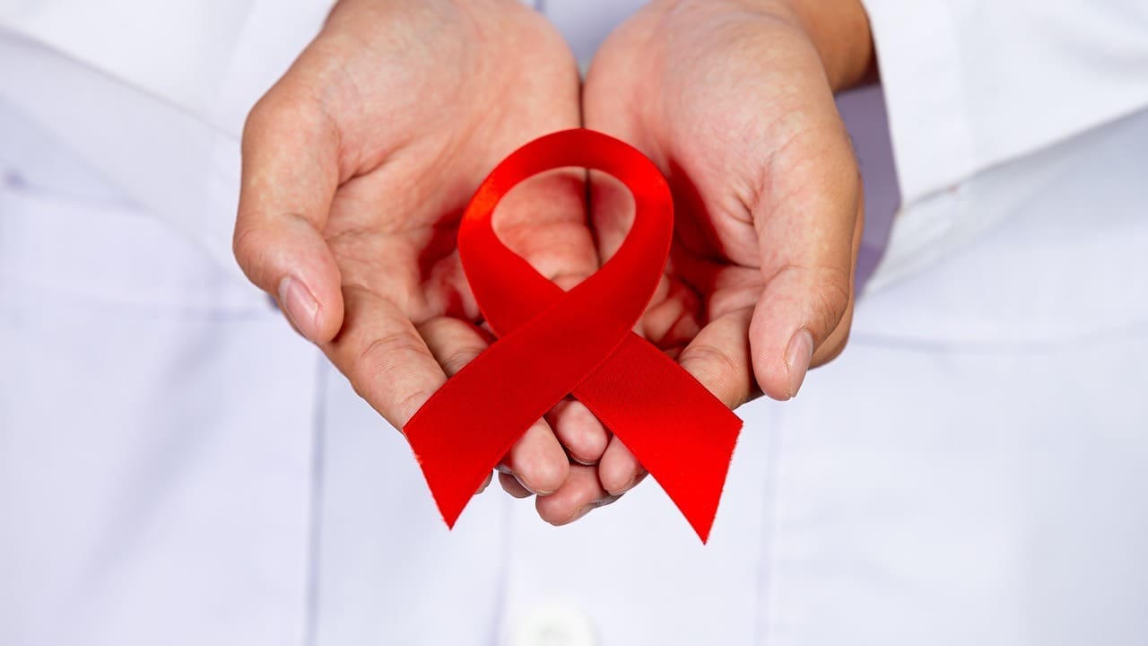 What Is the Cure Rate and Prognosis for Acute Myeloid Leukemia in Adults?