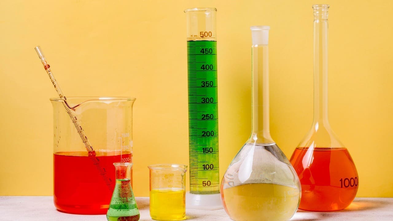 How Do Alkylating Agents Work? Mechanism, Uses, and Side Effects Explained