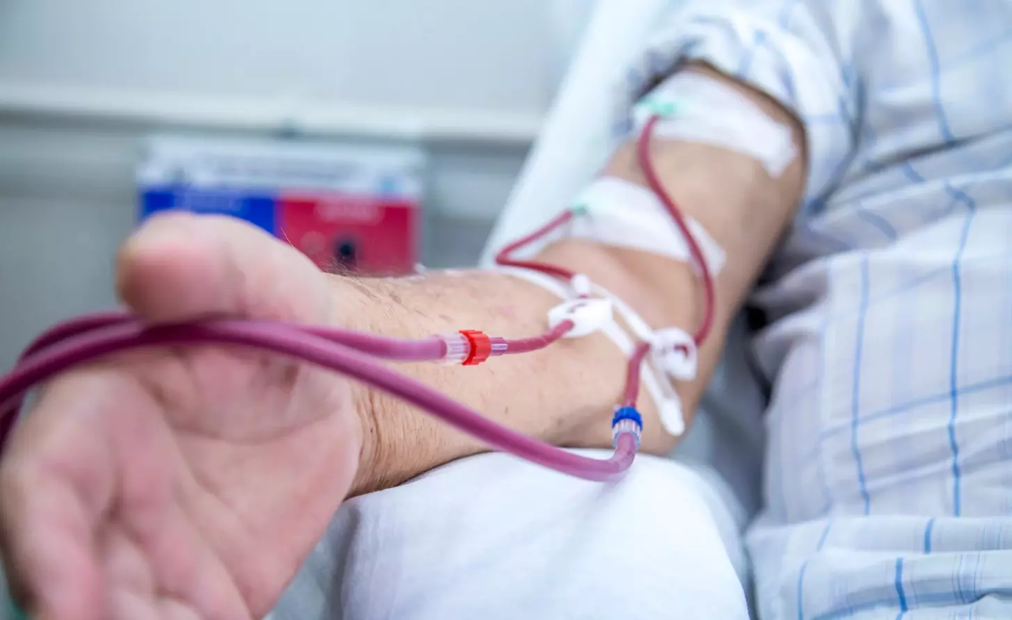 Why Would Someone With Cancer Need a Blood Transfusion? Causes, Treatments, and Frequency 1 Why Would Someone With Cancer Need a Blood Transfusion? Causes, Treatments, and Frequency Explained
