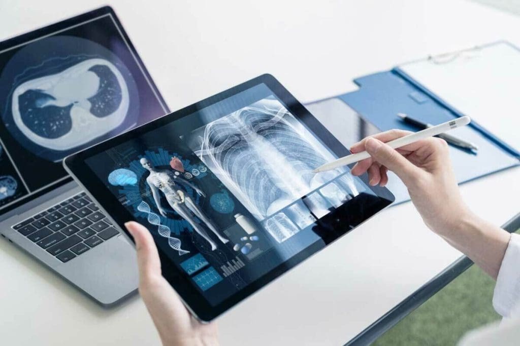 Difference Between A CT Scan And X Ray: 7 Essential Facts 2 Difference Between A CT Scan And X Ray: 7 Essential Facts