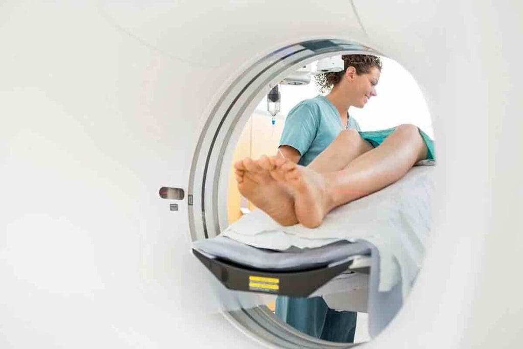 CT Scan On Legs: 7 Essential Facts About Uses & Procedure