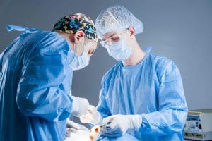 Allogeneic vs Autologous Transplant: 7 Key Differences and Clinical Uses